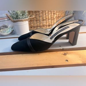 NINA Comfort Round Toe Block Heel Slingback in US 9